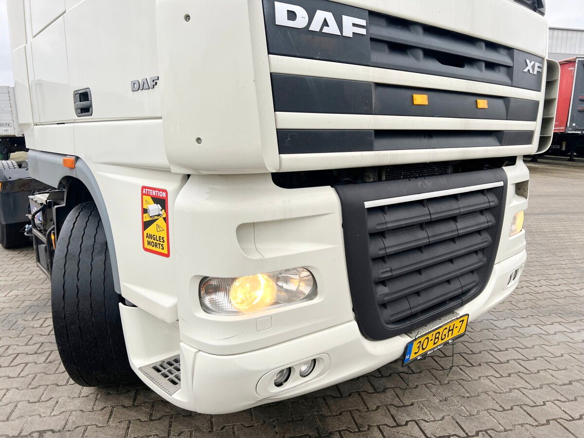 09_DAF 105.460 BC0184_11