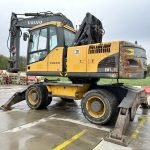 03_Volvo EW160C BM5671_002