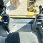 06_Caterpillar 444 F2 BM5791_62