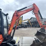 10_Kubota KX61-3 _19