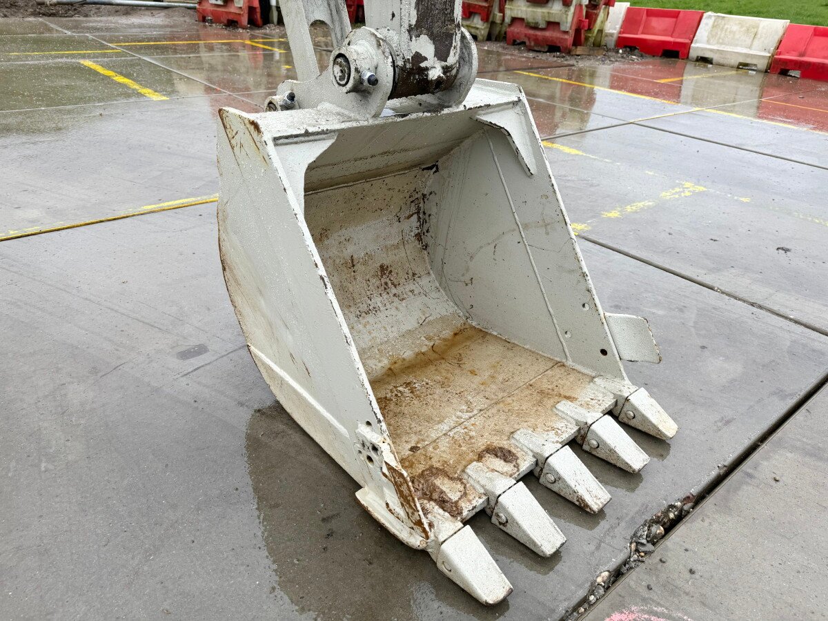 Takeuchi TB150S - Image 2