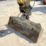 14_Caterpillar 444 F2 BM5791_26