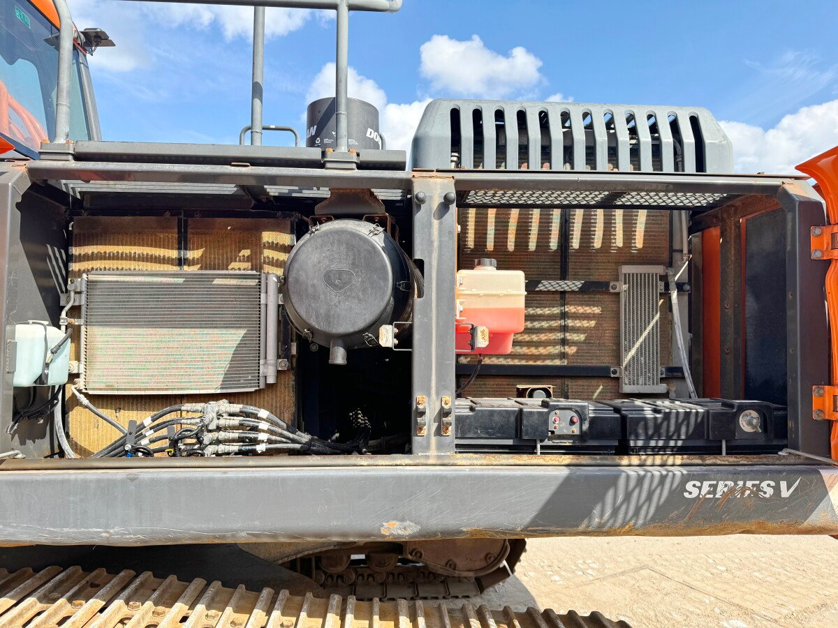 Doosan DX380LC-5 - Image 2