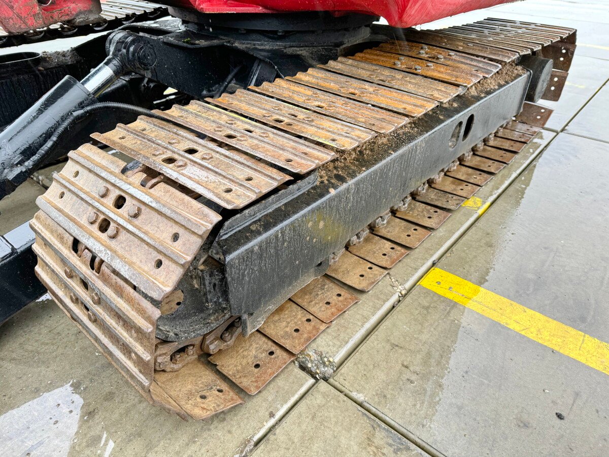 Takeuchi TB150S - Image 5