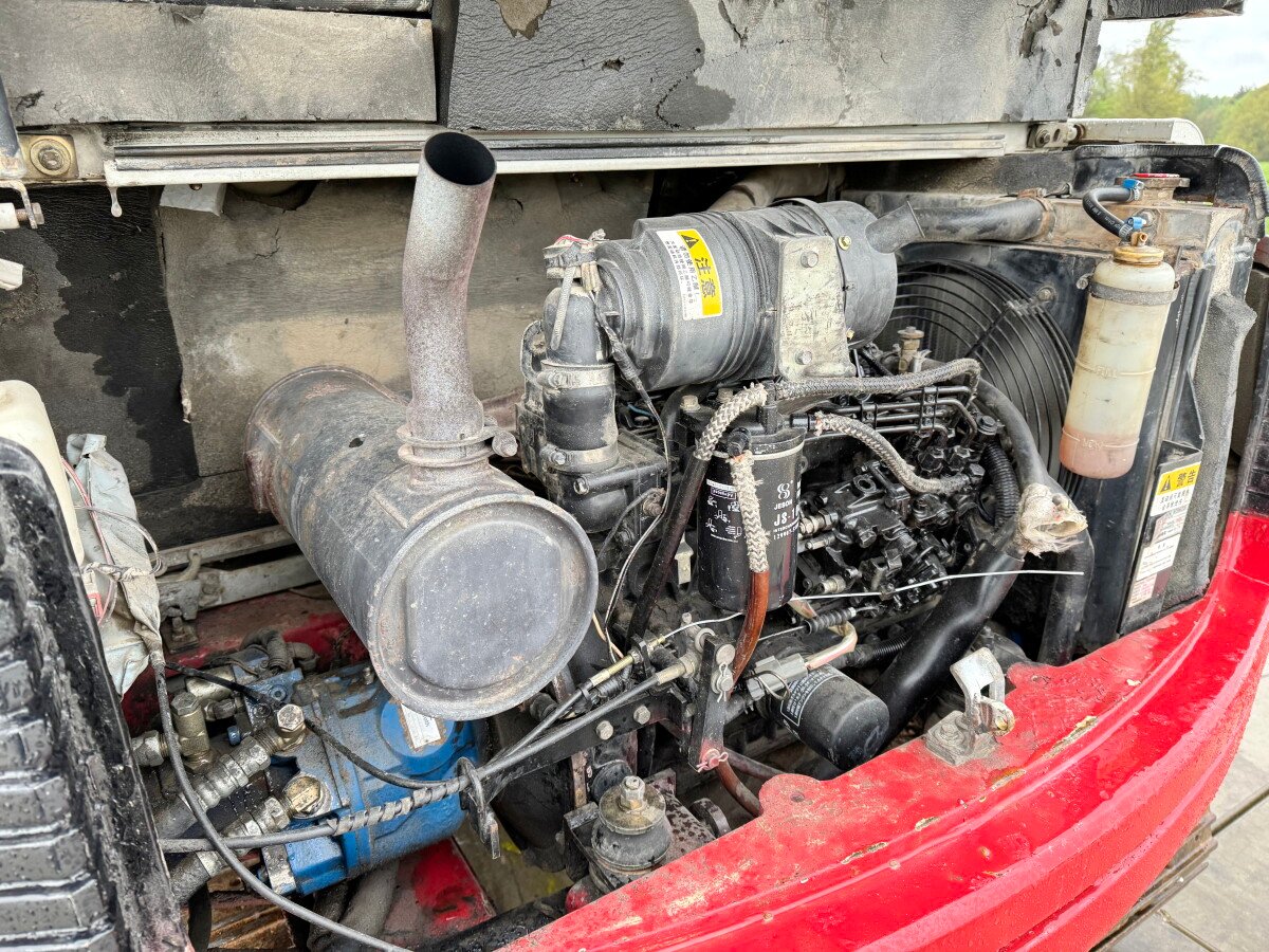 Takeuchi TB150S - Image 7