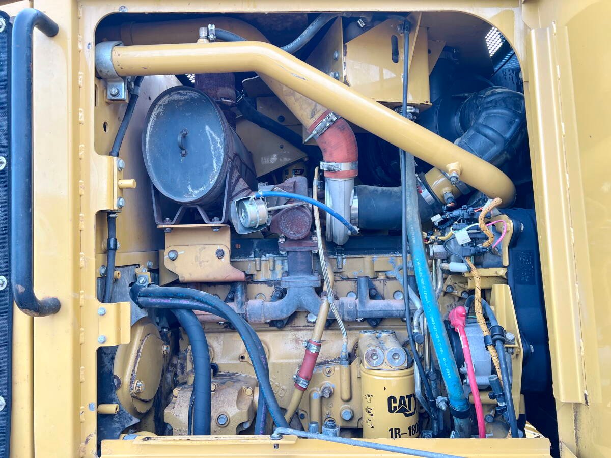 Caterpillar 140M AWD - Image 2