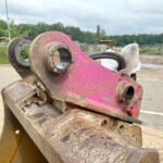 l_07_Bucket + Quick Coupler BM244_16