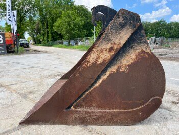 Bucket 25-30 Ton Excavator - Image 2